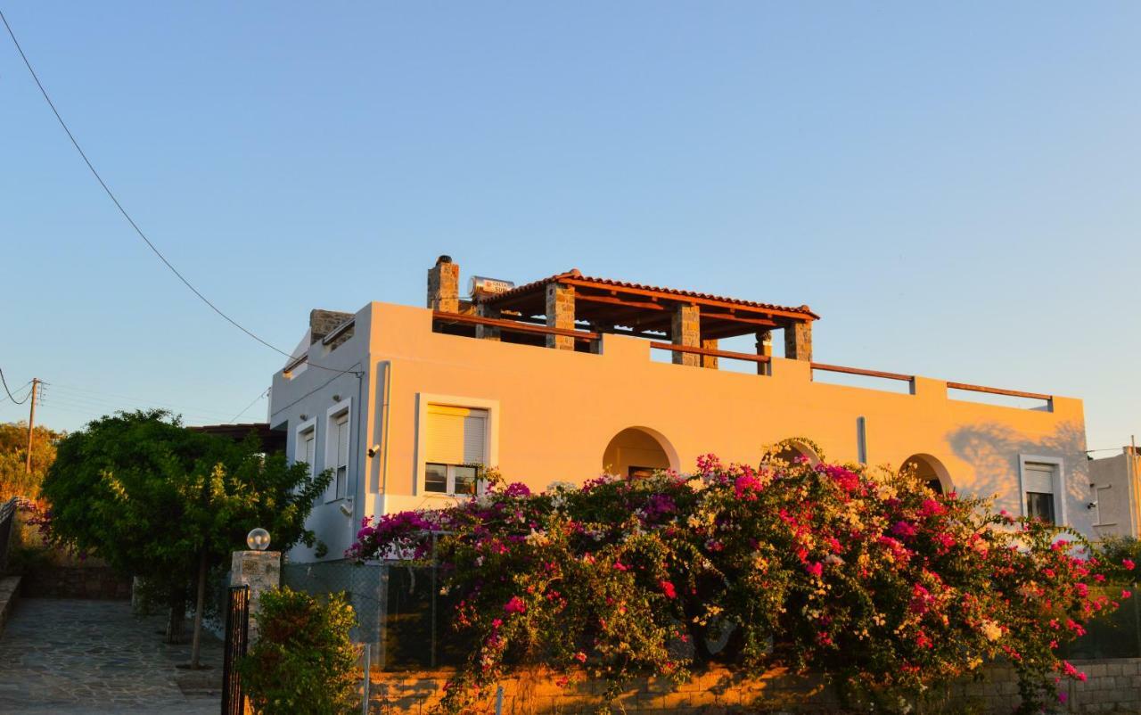 United Blue Resorts - White Sand Картерос Екстериор снимка
